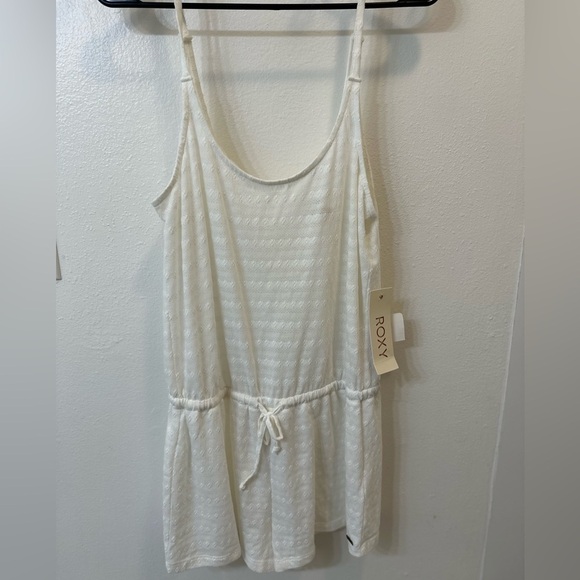Roxy Tank Top Romper NWT. White. Lacey. Lightweight. Size small. Women's. - Picture 4 of 5